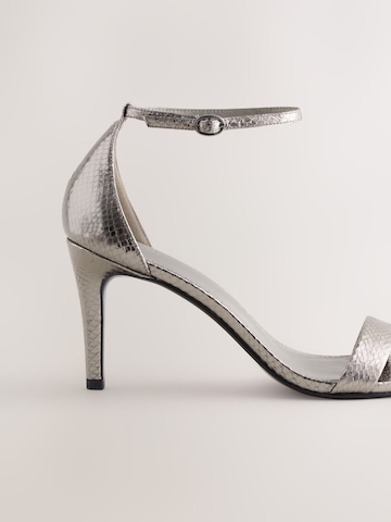 Sandale cu baretă de la Next pe argintiu