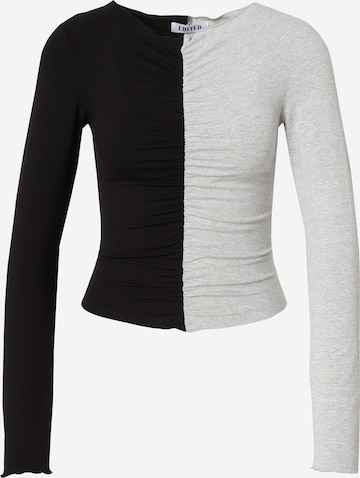 EDITED Tričko 'Karolina' – šedá: přední strana