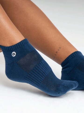 QOLONIA Socks in Blue: front