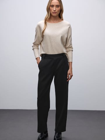 STREET ONE Loose fit Pants in Black