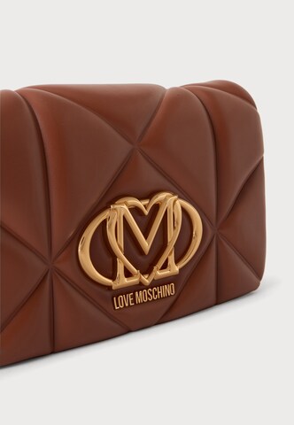 Love Moschino Клатч в Коричневый
