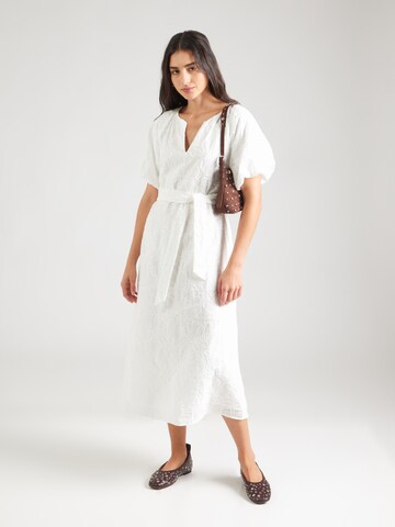 Robe COMMA en blanc : devant