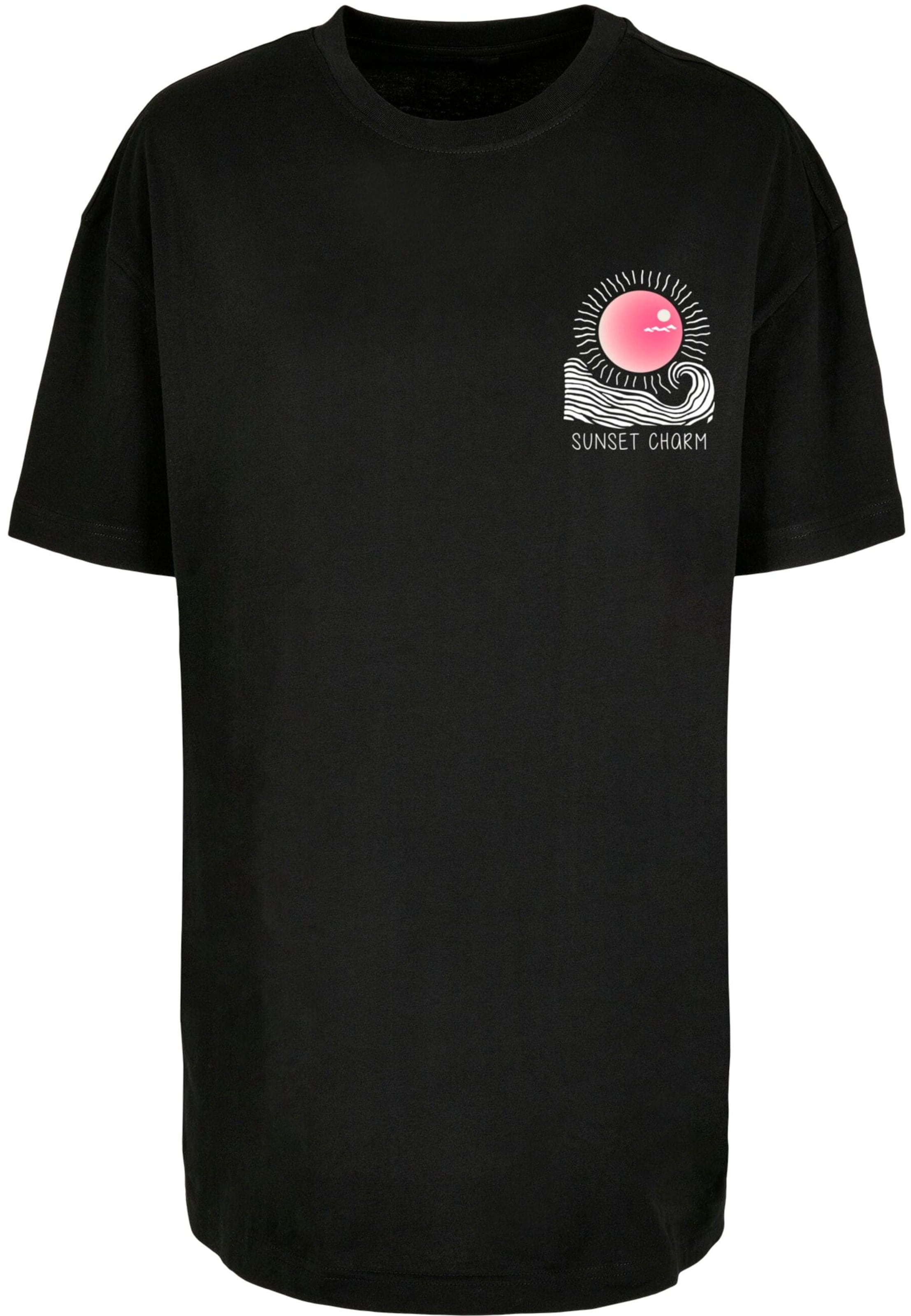 Merchcode Oversized tričko 'Sunset Charm' – černá: přední strana