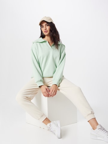 Oasis - Sweatshirt em verde
