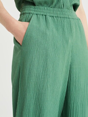 WE Fashion Avar lõige Püksid, värv roheline