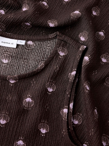 NAME IT - Vestido en marrón