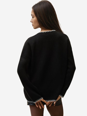Hiccup Strickjacke 'Strickjacken'‌‌‌‌ in Schwarz