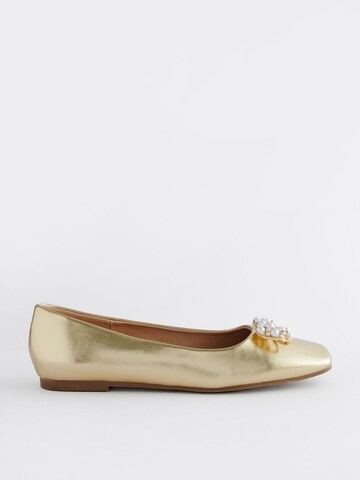 Next Ballerina in Gold