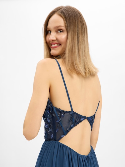 Laona Robe de soirée en 32 en marine, Vue avec produit