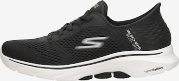 Baskets basses 'Go Walk 7 - Free Hand 2' SKECHERS en noir : devant
