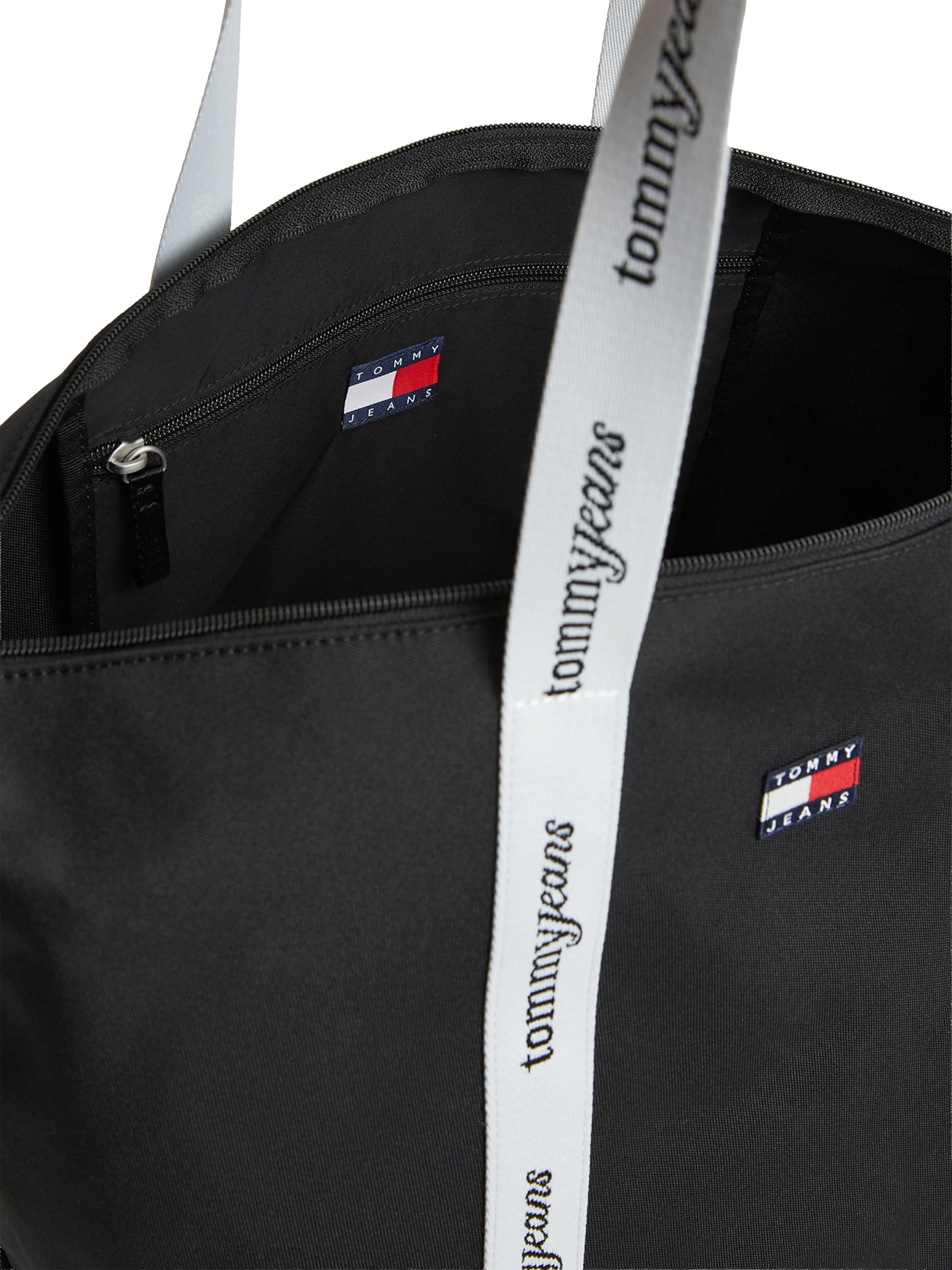 Shopper 'Essential' di Tommy Jeans in nero