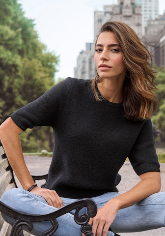 LASCANA Pullover i sort