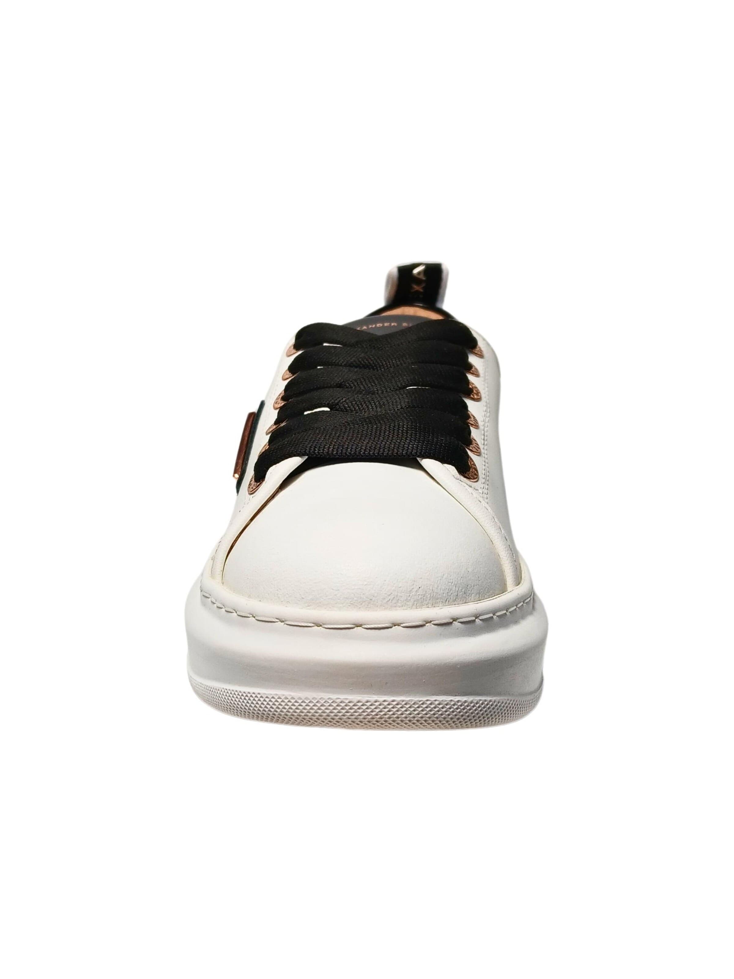 Sneaker bassa di Alexander Smith in bianco