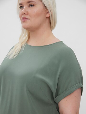 T-shirt 'Bicca' Vero Moda Curve en vert