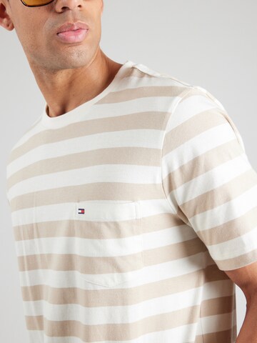 Maglietta 'ESSENTIAL' di TOMMY HILFIGER in beige