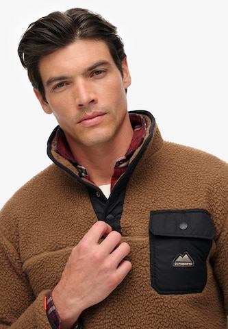 Pull-over 'Fuji' Superdry en marron