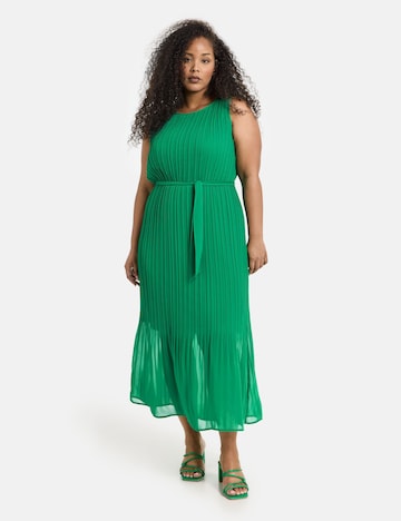 SAMOON Dress in Green: front