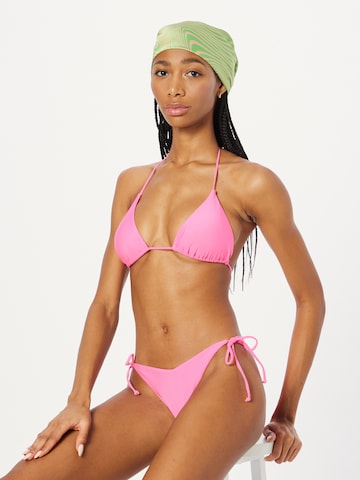 NLY by Nelly Triangel Bikinitop in Pink
