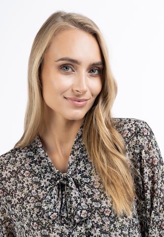 Usha Blouse in Zwart