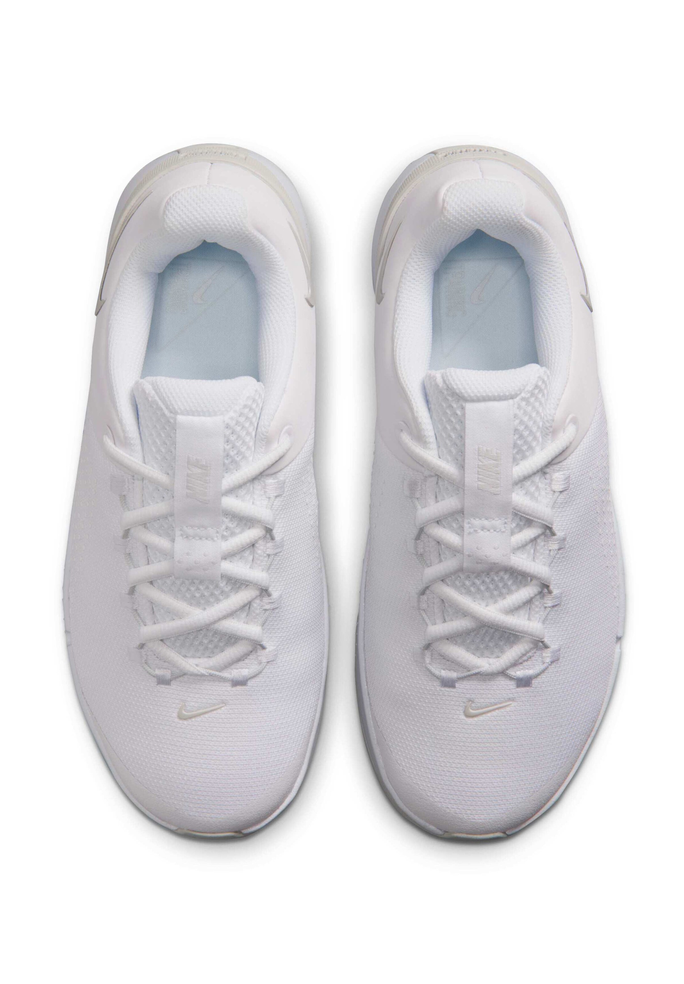 Chaussure de sport 'MC Trainer 4' NIKE en blanc