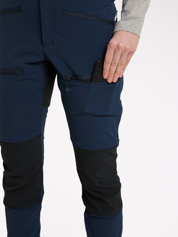 Haglöfs Slimfit Outdoorhose in Blau