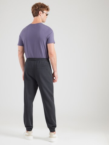 Lyle & Scott Дънки Tapered Leg Панталон в черно