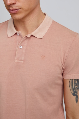 Casual Friday Poloshirt 'Theis' in Braun