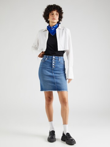 Gonna 'ONLHush' di ONLY in blu