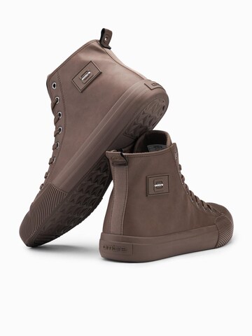 Ombre High-top trainers in Brown