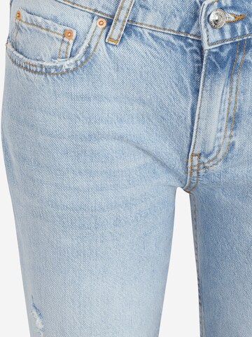 Gina Tricot Petite Bootcut Jeans '90s' in Blauw