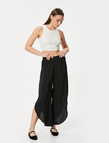 Koton Wide Leg Hose in Schwarz
