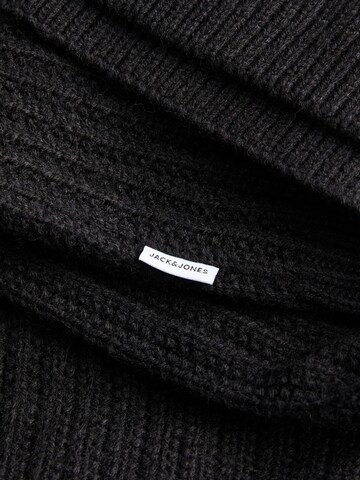 JACK & JONES Sweater in Black