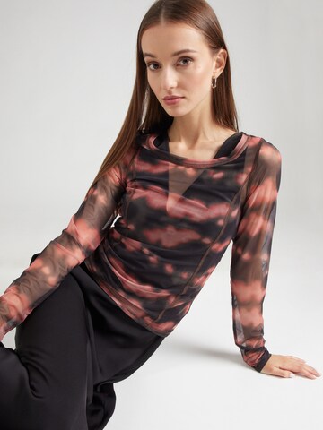 Maglietta di Monki in rosa: frontale