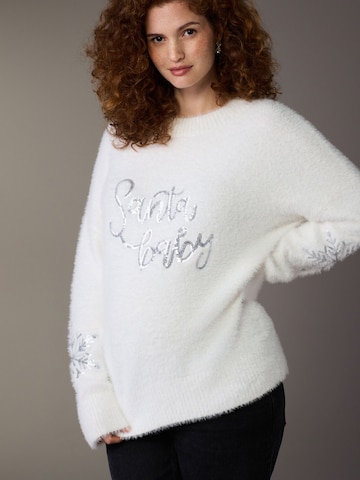 Next Свитер в Белый: спереди