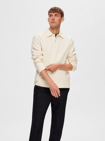 SELECTED HOMME Shirt in Beige