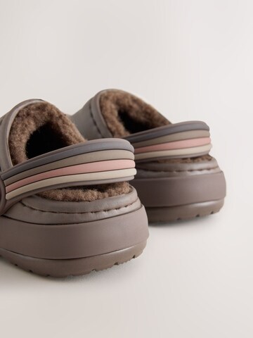 Next Huisschoenen in Bruin