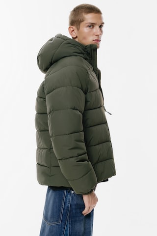 Pull&Bear Winterjas 'STWD' in Groen