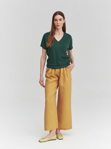 Bootcut Pantaloni con pieghe 'Smarta' di TATUUM in giallo