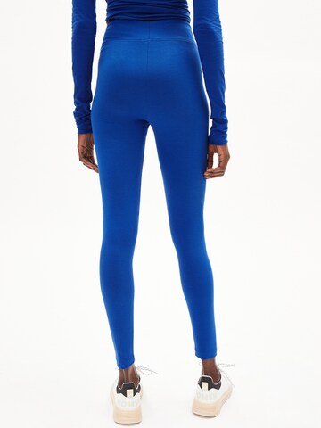 ARMEDANGELS Skinny Leggings 'FARIBAA' in Blauw