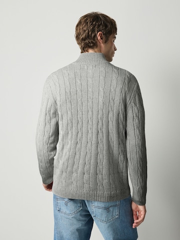 Pull-over Next en gris