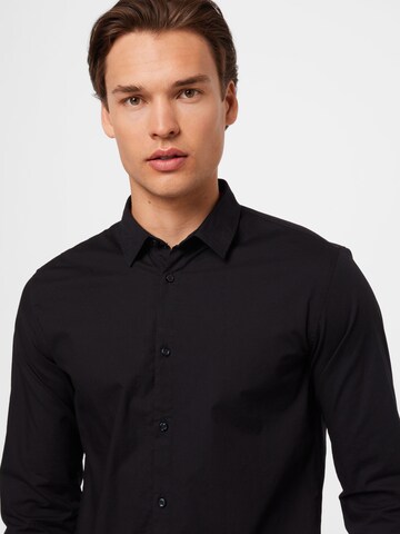 BOSS Orange Slim Fit Hemd 'Magneton 2' in Schwarz