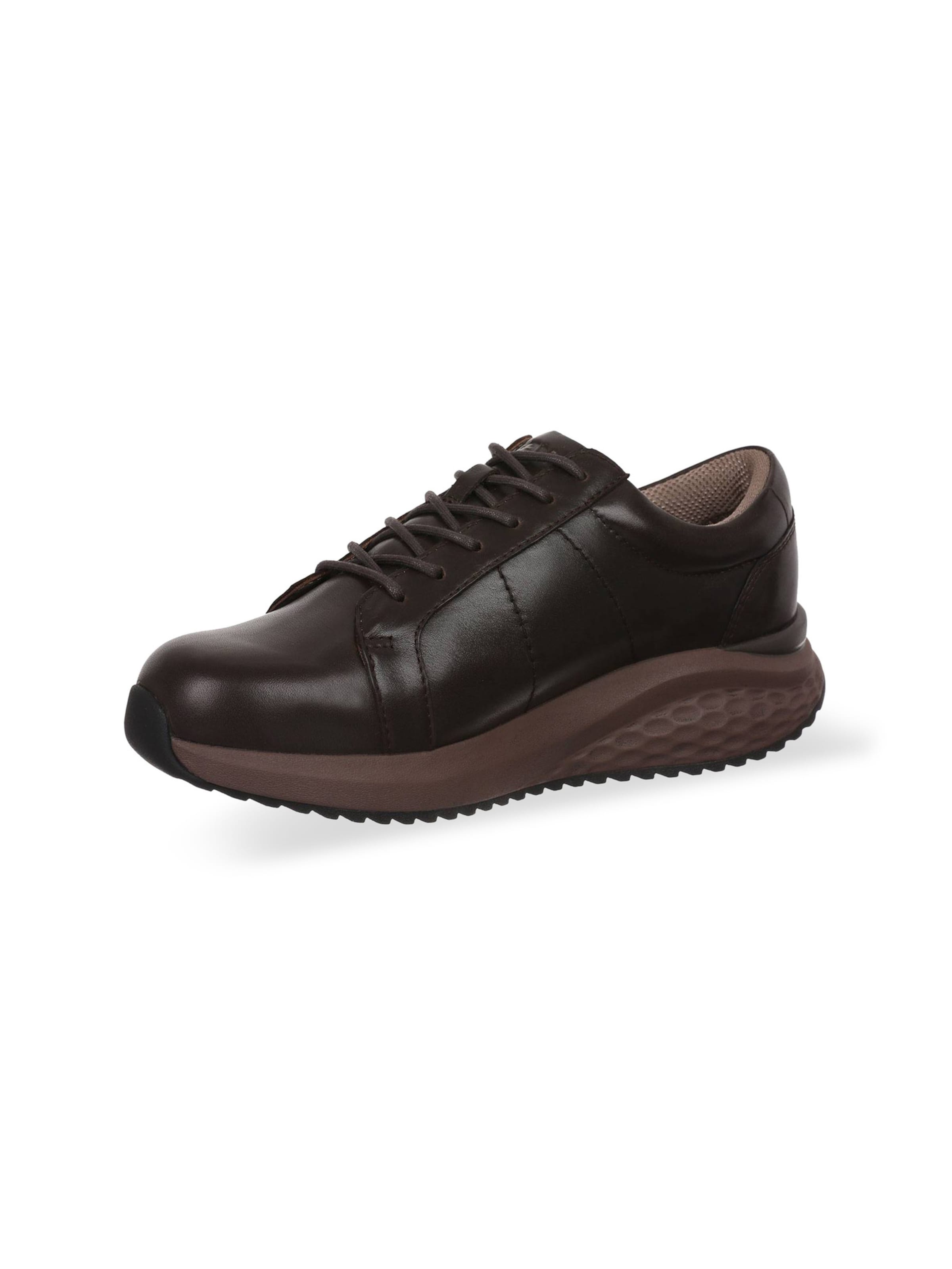 MBT - Sapatilhas slip-on ' FERRO 2 ' em castanho: frente