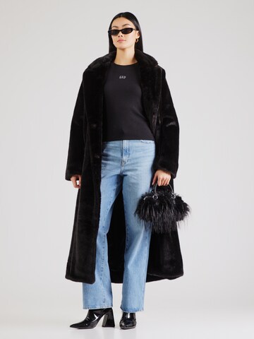 GAP Футболка в Черный