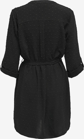 Rochie de la JDY pe negru