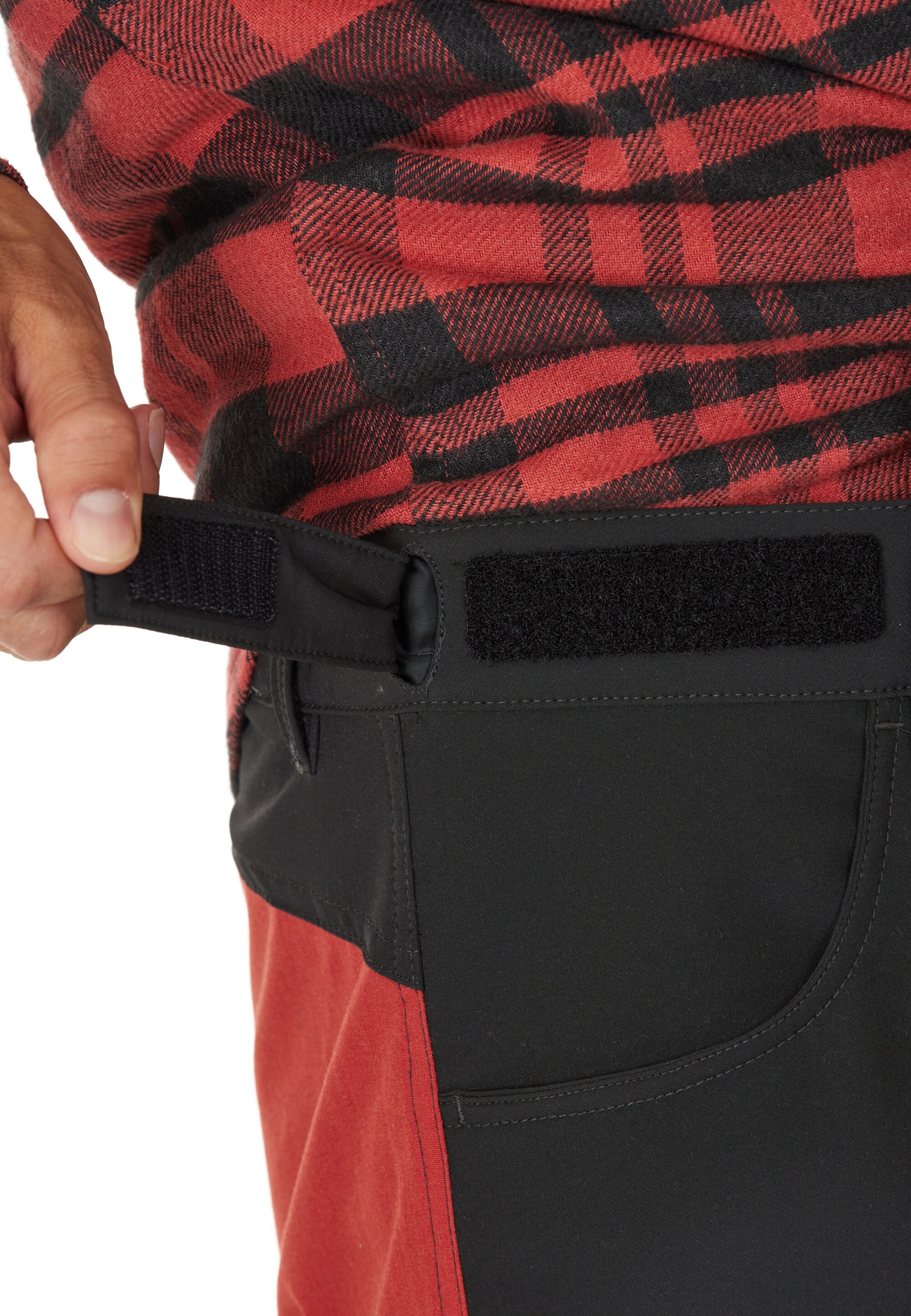 Whistler Regular Workout Pants 'Eric' in Black