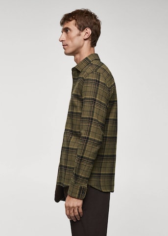 MANGO MAN Regular fit Button Up Shirt 'Callas' in Green