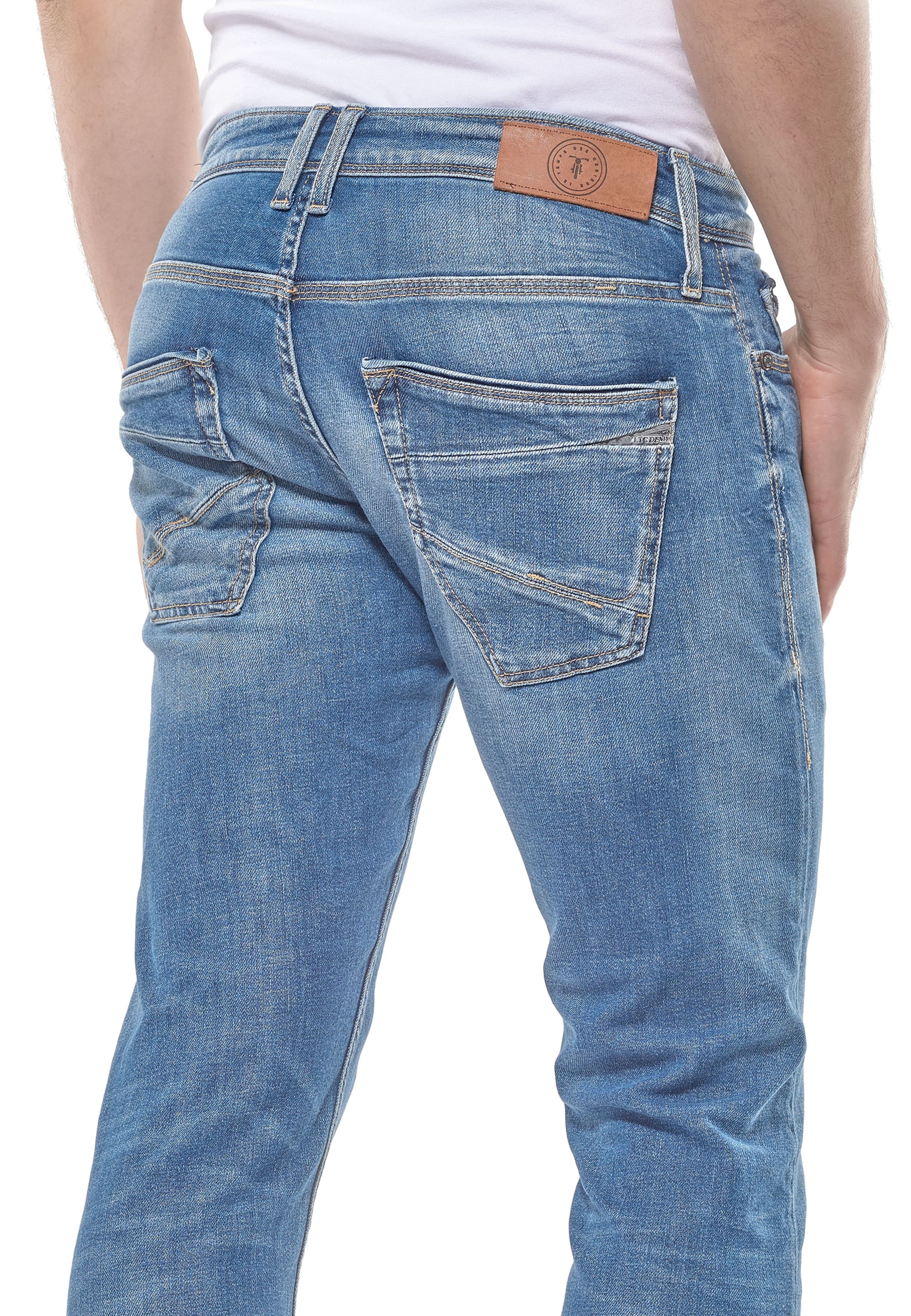 Le Temps Des Cerises Regular Jeans in Blue