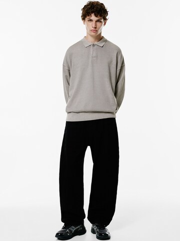 Sweat-shirt Pull&Bear en gris : devant