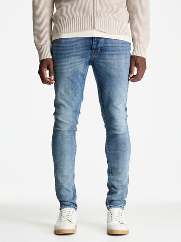 Coupe slim Jean 'Carter Crest' CHASIN' en bleu : devant