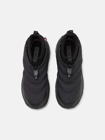 HOKA Χαμηλό παπούτσι 'KAHA 2 FROST MOC GTX' σε μαύρο